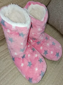 تجریه خرید پاپوش زنانه مدل زمستانی داخل خز طرح ستاره