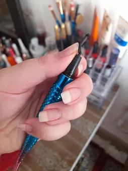 خط چشم آر پی کی مدل ماهی