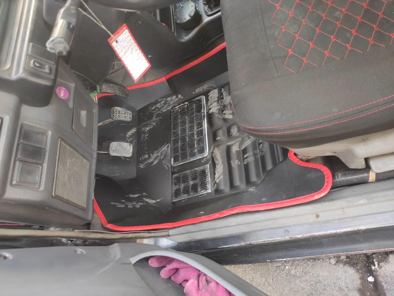 کفپوش پنج بعدی خودرو پانیذ مدل  EVA N GH مناسب برای پراید 131