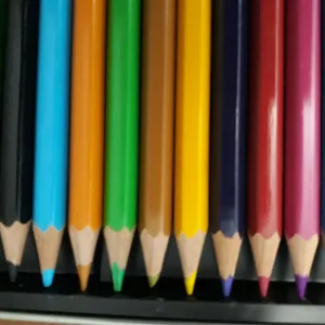 تجریه خرید مداد آبرنگی 18 رنگ کارن داش مدل Swiss Color