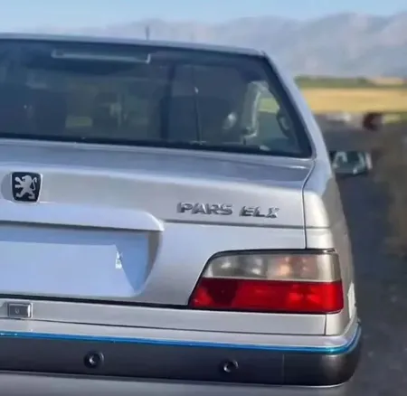 چراغ خطر سوم جمع ساز مدل JT123 مناسب برای پژو پارس