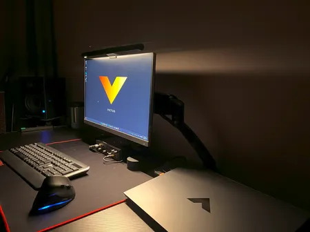 چراغ LED بالای مانیتور شیائومی مدل BHR4838GL