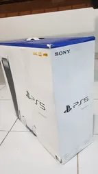 کنسول بازی سونی مدل PlayStation 5 ظرفیت 825 گیگابایت ریجن 1200 آسیا به همراه دسته اضافی و پایه شارژر و هدست
