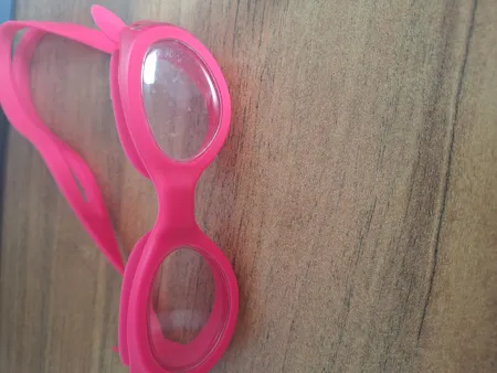 عینک شنا فری شارک مدل YG-502