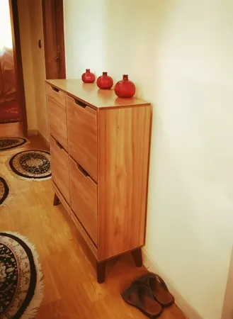 جاکفشی مدل J4WKV