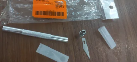 کاتر قلمی مدل 1819 به همراه تیغه