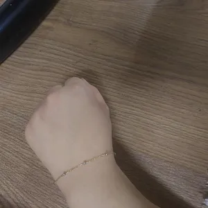 تجریه خرید دستبند طلا 18 عیار زنانه مدل البرنادو 01042