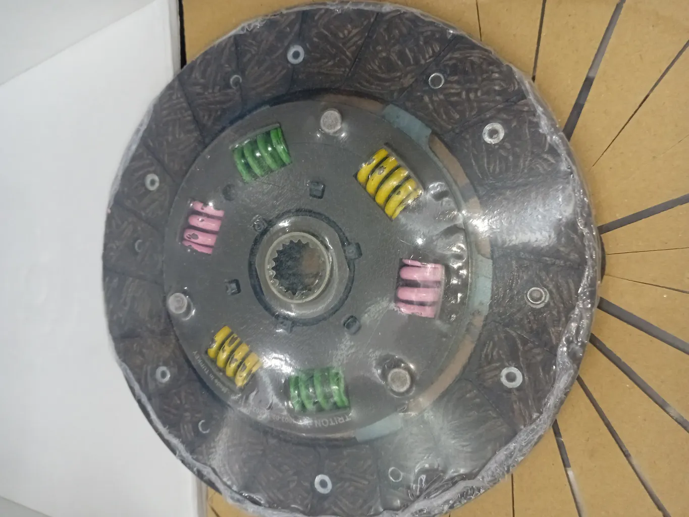 کیت کلاچ تریتون مدل 8202 مناسب برای رانا