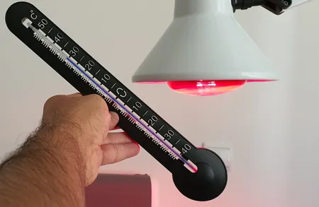 لامپ مادون قرمز جنرال الکتریک 100 وات مدل R95