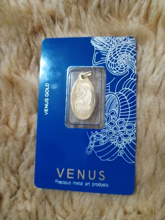 طلا گرمی 18 عیار گالری طلای نجفپور مدل ونوس