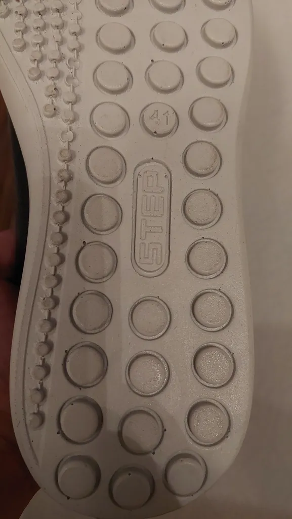 کفش روزمره مردانه هیروان مدل ماکسیم کد C04