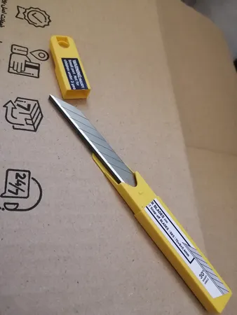 تیغ کاتر دلی مدل ۳۰ درجه بسته ۱۰ عددی