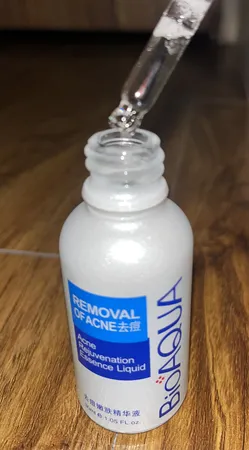 سرم پوست بایو آکوا مدل ترمیم کننده و ضد جوش حجم 30 میلی لیتر