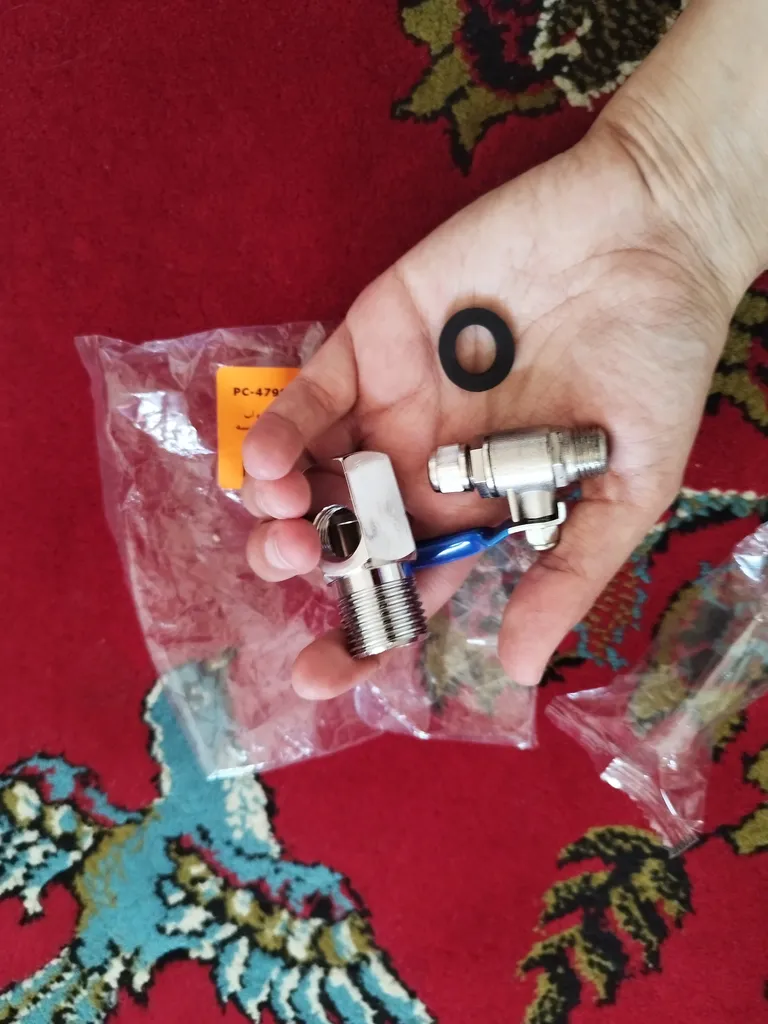 شیر ورودی تصفیه کننده آب خانگی مدل 001 به همراه سه راهی