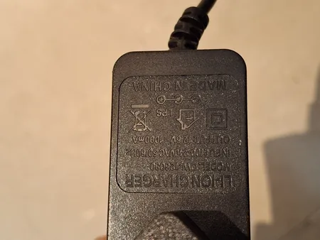 شارژر دریل شارژی مدل 18