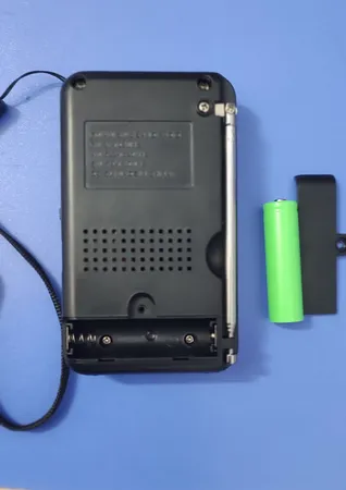 رادیو FM، AM، SW مییر مدل M-9320 دارای خروجی هدفون