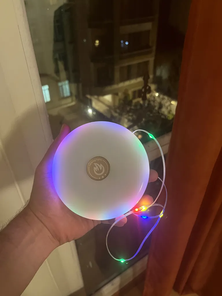 چراغ اضطراری کمپینگ لایت مدل SOLAR PANEL20 با نور چند رنگ