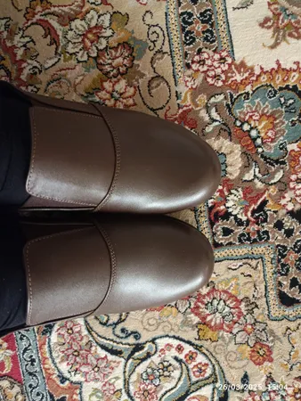 کفش زنانه چرم عطارد مدل طبی چرم طبیعی کد SH74