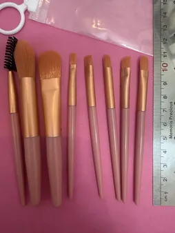 ست برس آرایشی مدل نئونی کد h908 مجموعه 8 عددی