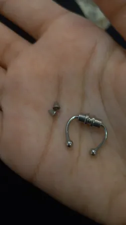 پیرسینگ بینی زنانه پایتخت مدل PS209