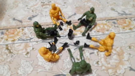 اسباب بازی جنگی طرح سرباز بسته 6 عددی