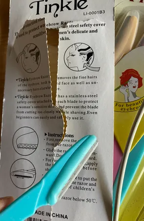 تیغ اصلاح ابرو تینکل مدل01 بسته 6 عددی