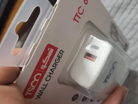 شارژر دیواری 20 وات تسکو مدل TTC 65