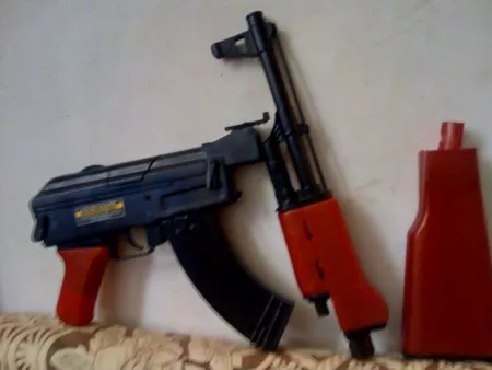 تفنگ اسباب بازی گلدن گان مدل AK-47