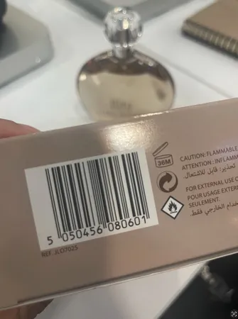 ادوپرفیوم زنانه جنیفر لوپز مدل Still حجم 100 میلی‌لیتر