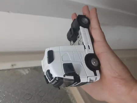 ماشین بازی مدل کامیون تریلی کشنده ولوو اف هاچ کد FH500