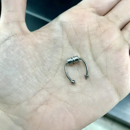 پیرسینگ مدل فیک بینی آهنربایی