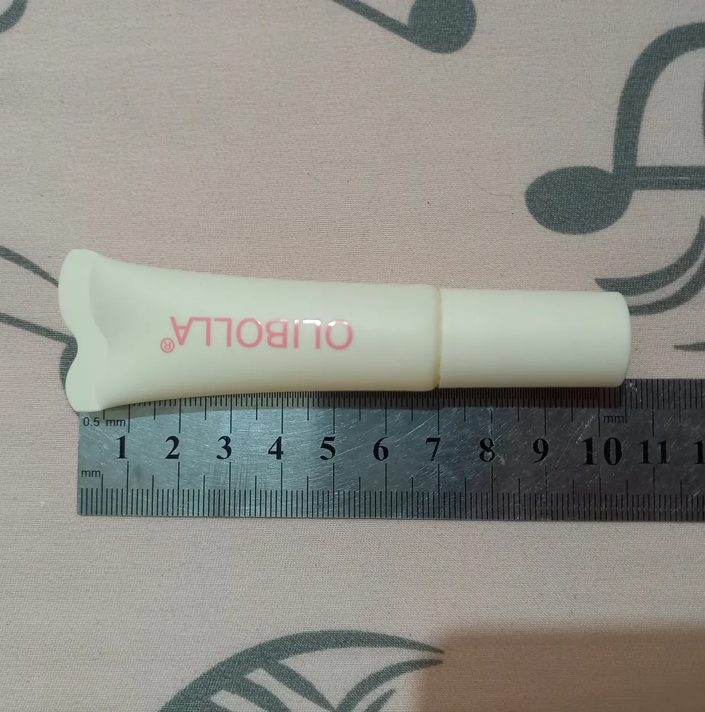 برق لب مایع اولیبولا مدل Candy Lane شماره 01