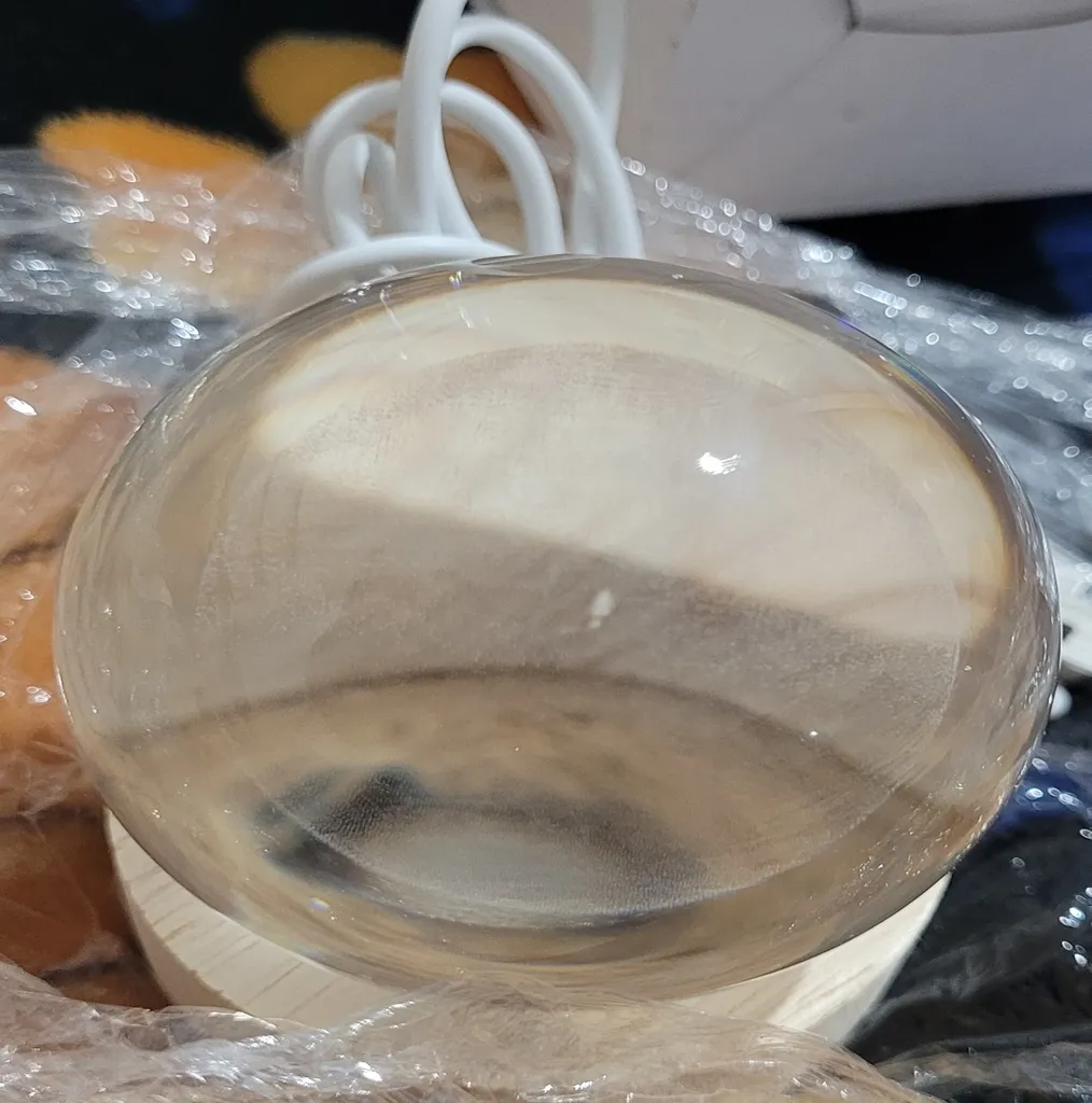 چراغ خواب مدل گوی کریستالی طرح ماه