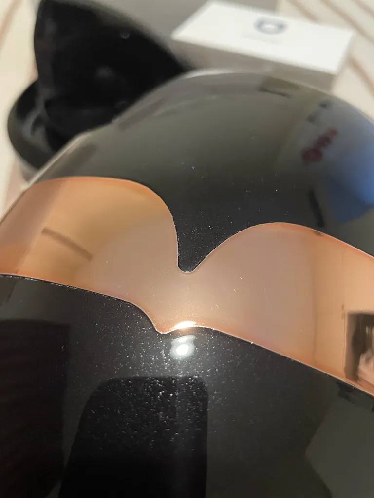 دستگاه جوانسازی یوتوپاندا مدل LED Mask