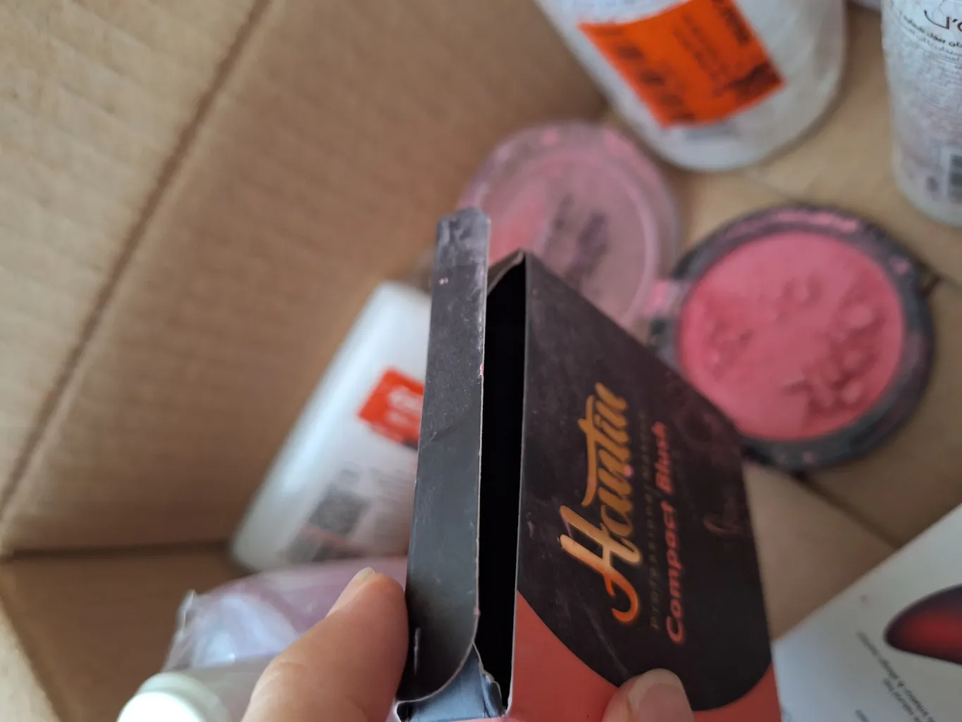 رژگونه هانتین شماره 707