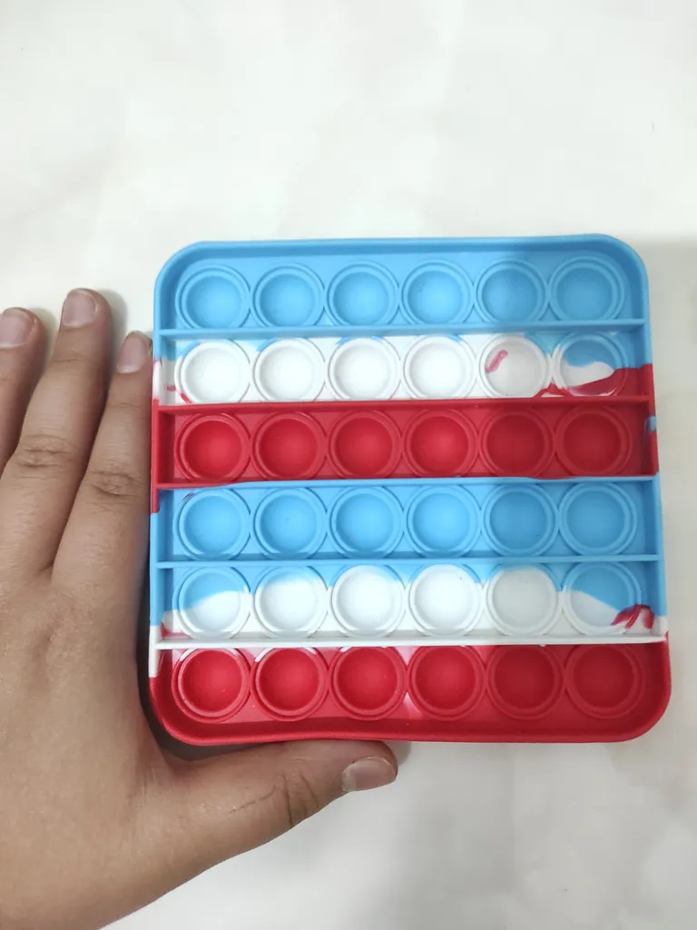 فیجت ضد استرس مدل پاپ ایت طرح مربع