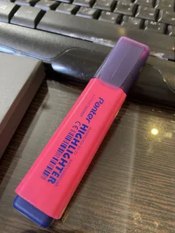 ماژیک علامت گذار 4 رنگ پنتر مدل CH511WP4