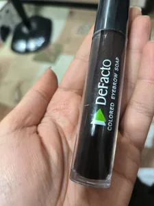 تجریه خرید ریمل ابرو دیفکتو مدل D02