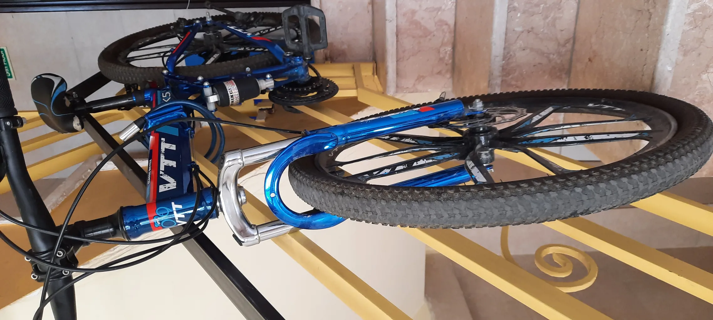 دوچرخه تاشو وی تی تی مدل کی 5 سایز طوقه 26