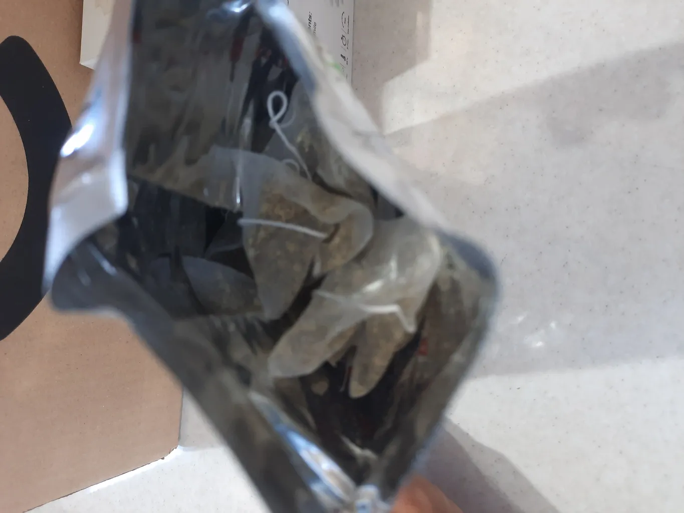 دمنوش آرامبخش بابونه پیرامید بگ فلوریست بسته 14 عددی