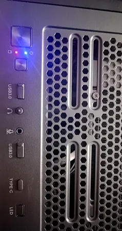 کیس کامپیوتر اف اس پی مدل CUT 592