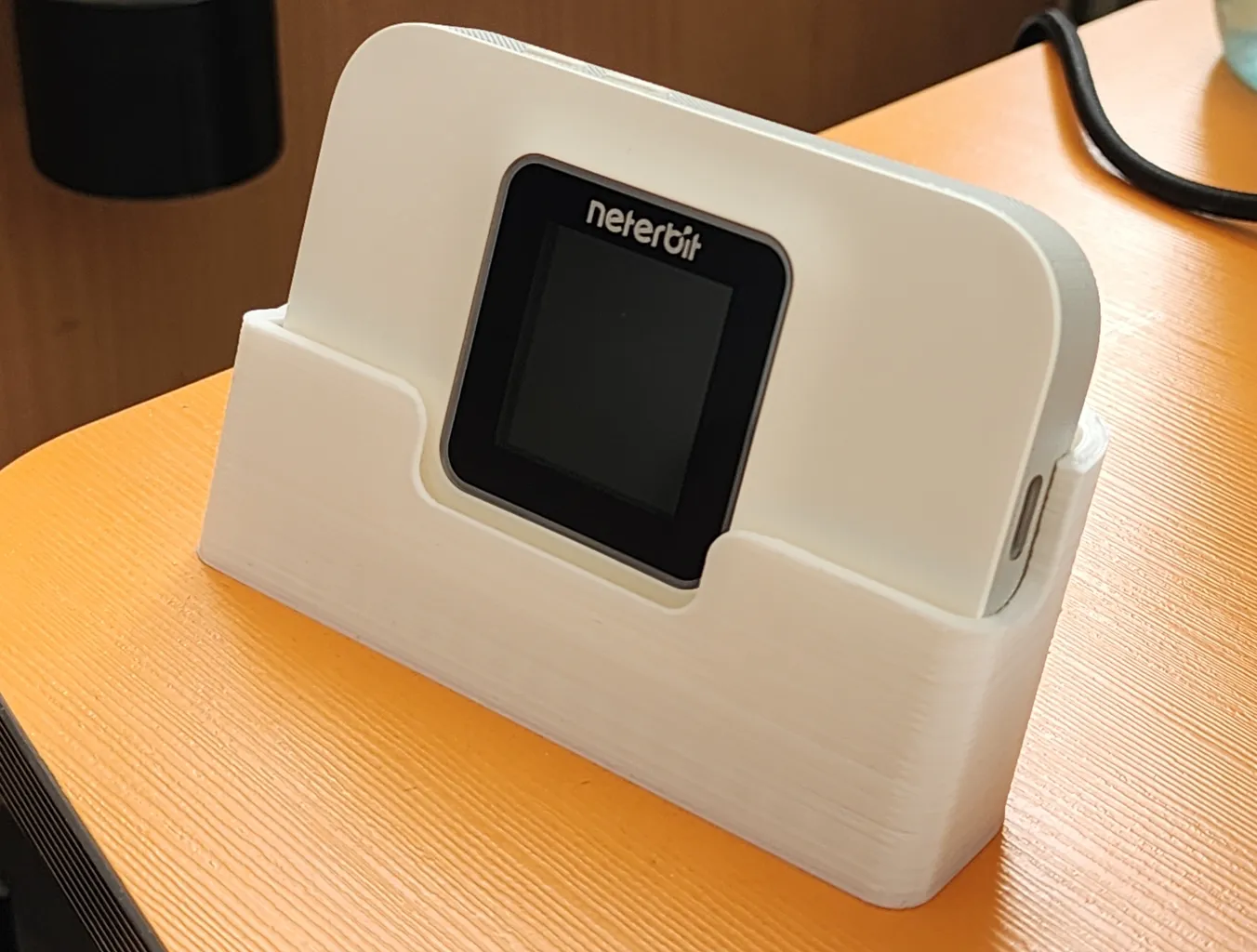 مودم LTE قابل حمل نتربیت مدل NWR-940X