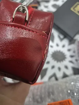 کیف لوازم آرایشی زنانه چرم بارز مدل DM29.3