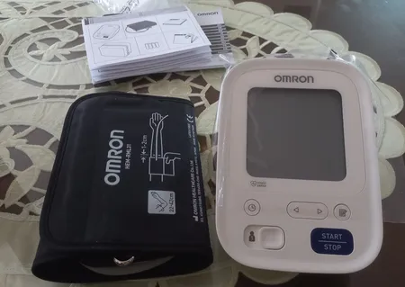 فشارسنج دیجیتال بازویی امرن مدل M3