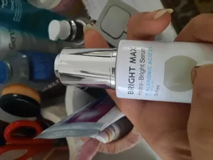 تجریه خرید کرم آبرسان برایت مکس مدل هیالورونیک‌اسید حجم 50 میلی‌لیتر