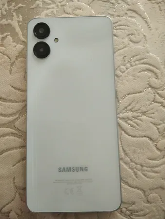 گوشی موبایل سامسونگ مدل Galaxy A06 دو سیم کارت ظرفیت 64 گیگابایت و رم 4 گیگابایت