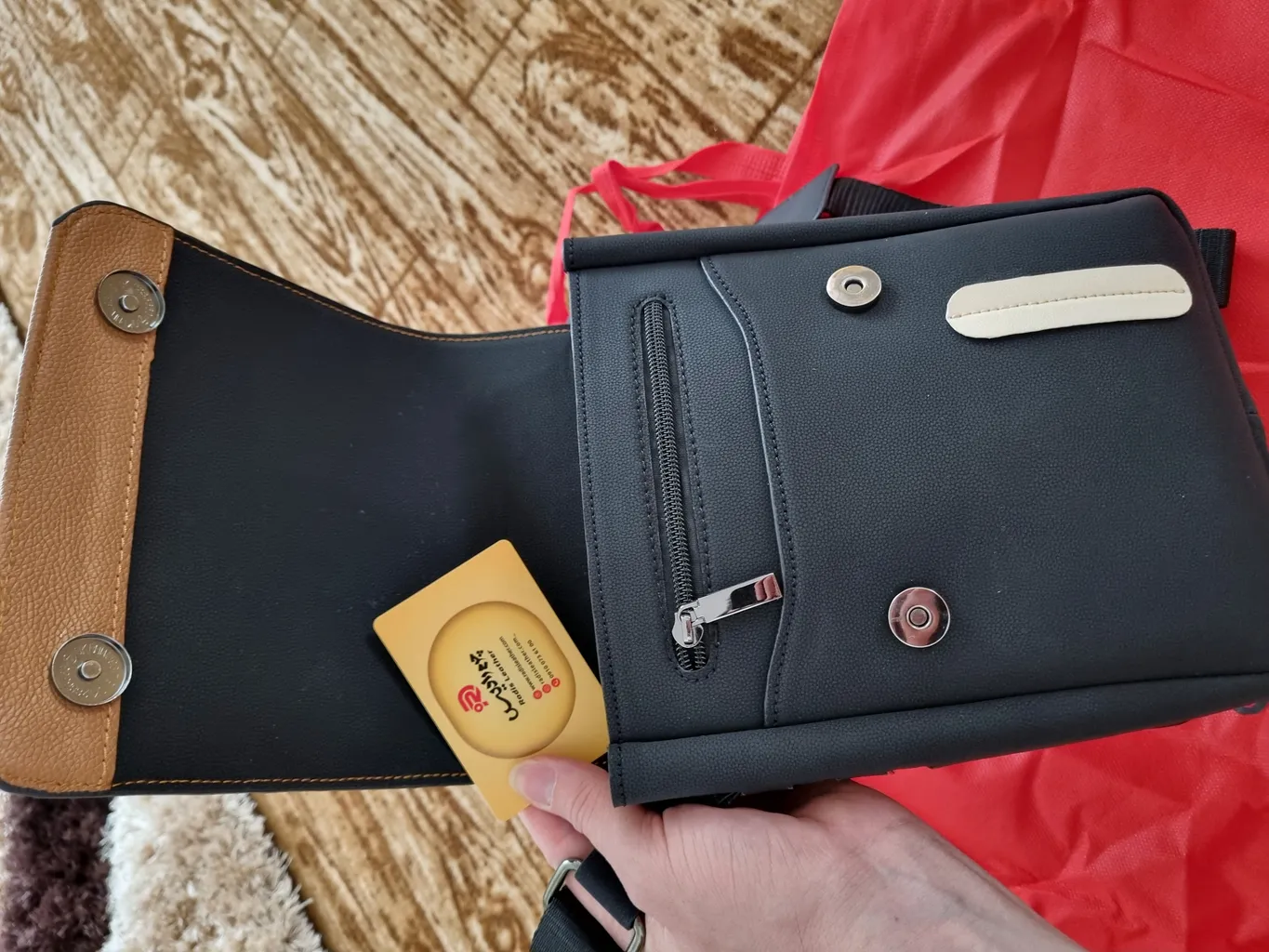 کیف رودوشی چرم رادیس مدل MAHAN کد 010-M.MC-02