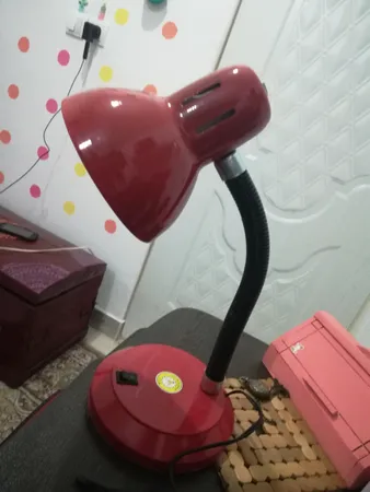 چراغ مطالعه کد R771