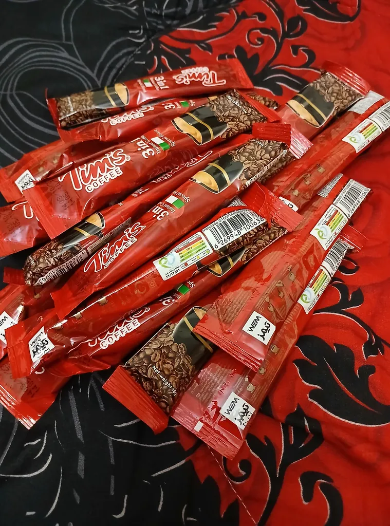 قهوه فوری 3 در 1 تیمز - 20 ساشه 20 گرمی