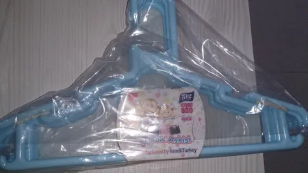 چوب لباس ارج پلاستیک کد 820 بسته 6 عددی